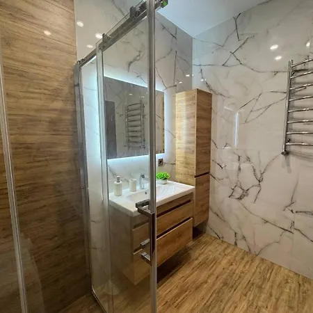 Apartment двокімнатні у новобудові вулиця зелена пасічна Lviv